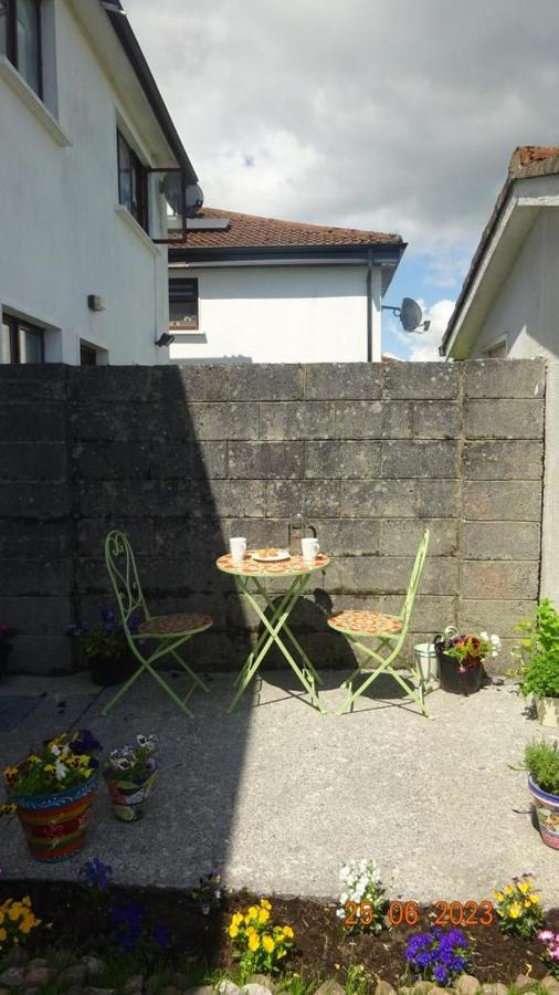 Ger'S Lodging ゴールウェイ エクステリア 写真